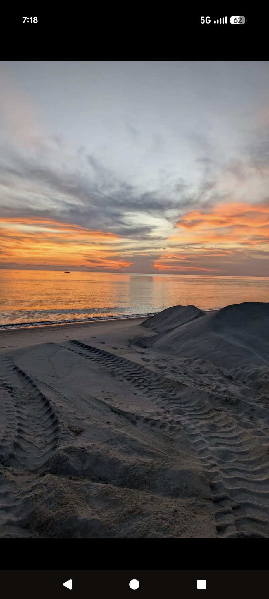 Ocean sunset from the Oregon coast