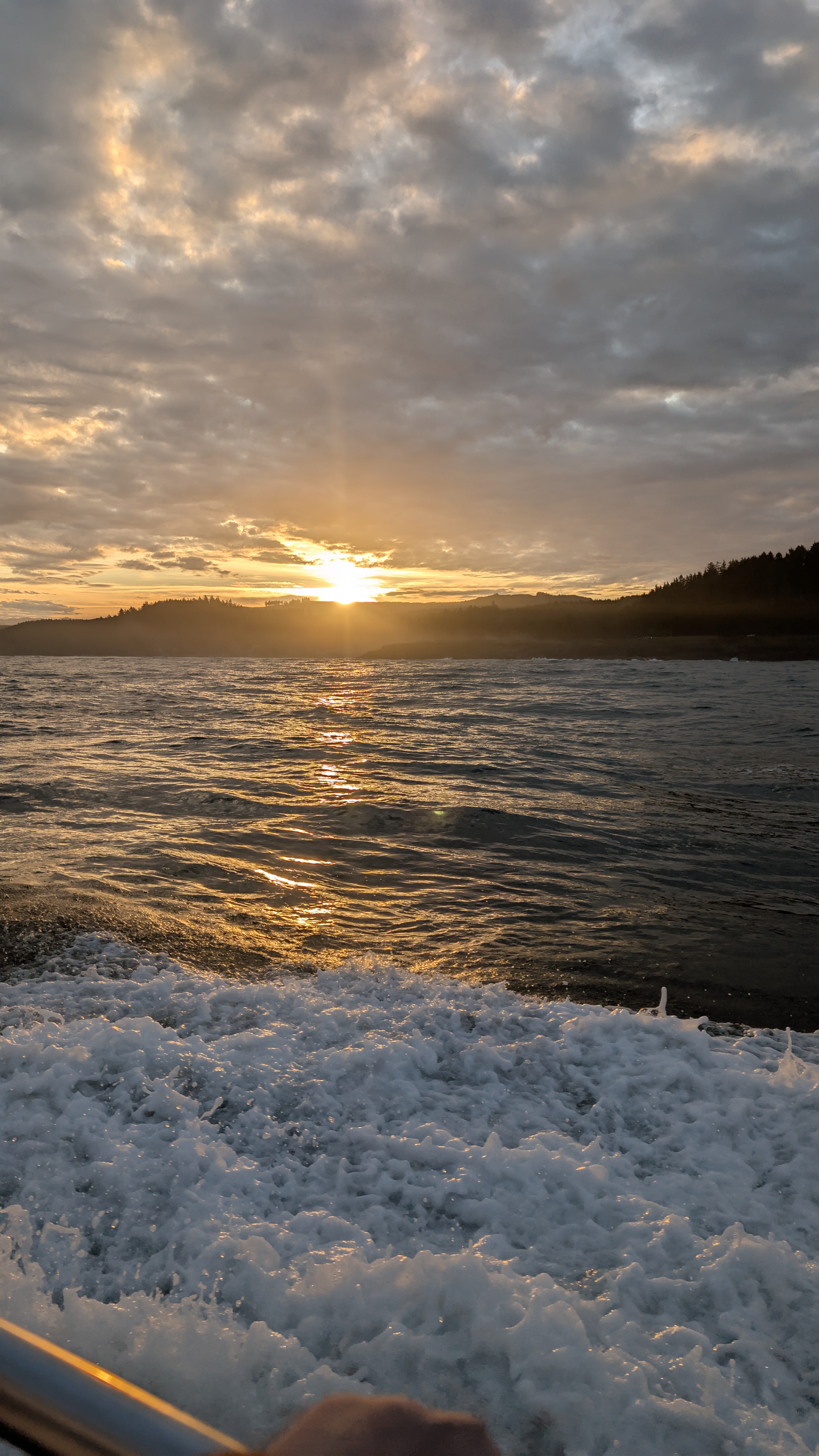 Field report from Depoe Bay on April 9, 2026